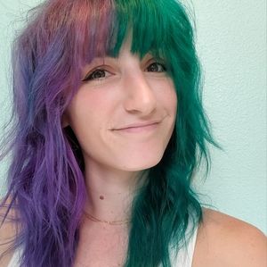 Meet your Posher, Justine